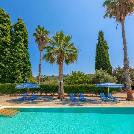 Villa Lianolia Peritheia