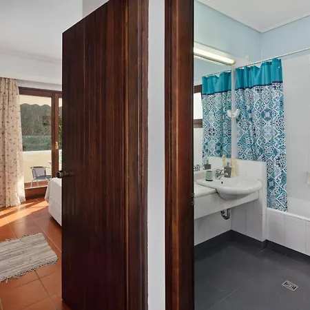 Lianolia Villa Peritheia