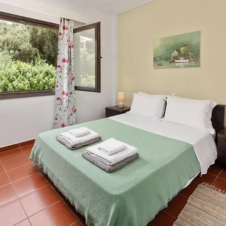 Lianolia Βίλα Περίθεια