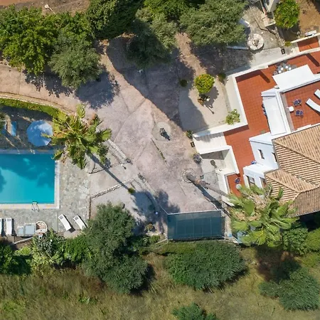 Lianolia Villa